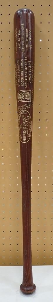 Hillerich & Bradsby Louisville Slugger 125 Hall of Fame Induction Commemorative Baseball Bat: Hillerich & Bradsby Louisville Slugger 125 Hall of Fame Induction Commemorative Baseball Bat All pictures are considered part of the description and should be examined carefully by bidders. Live