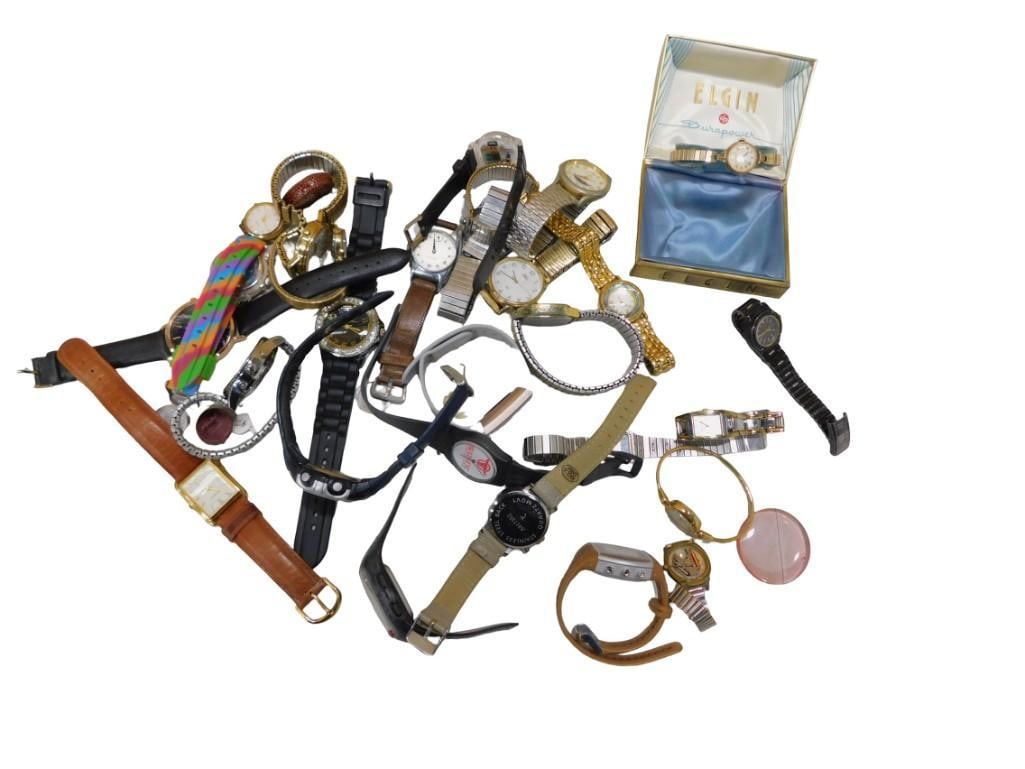 Lot of Watches: Lot of Watches Condition: untested All pictures are considered part of the description and should be examined carefully by bidders. Live Auctioneers is now offering Live Shipping through