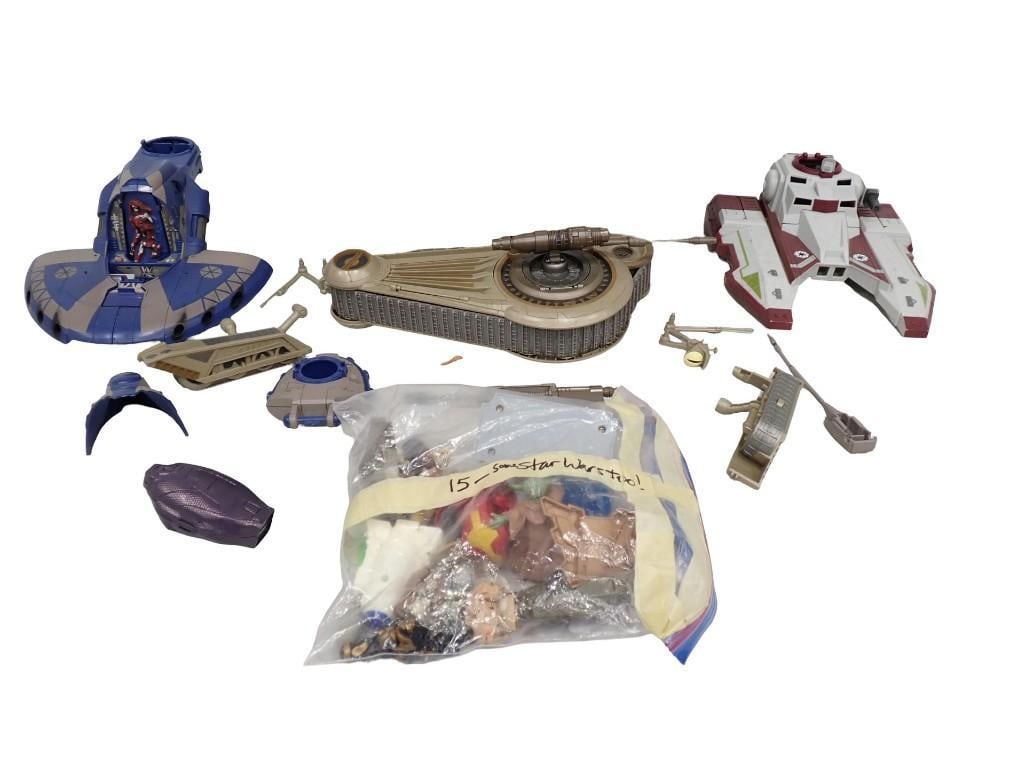 Nice assortment of Star Wars Toys, etc.: Nice assortment of Star Wars Toys, etc. All pictures are considered part of the description and should be examined carefully by bidders. Live Auctioneers is now offering Live Shipping through them.