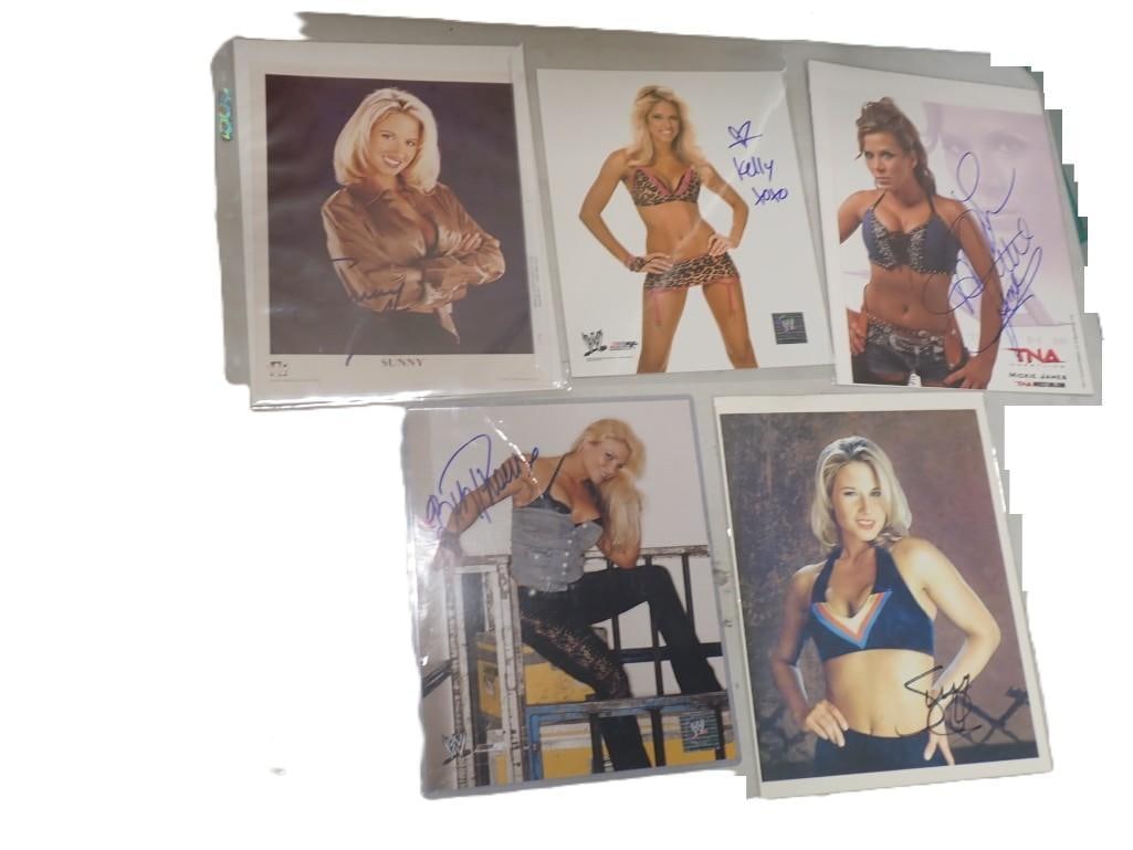 Lot of 5 Women Wrestler Photos with Autographs and Some COAs including Sunny, Kelly, Beth Phoenix,: Lot of 5 Women Wrestler Photos WWF/WWE with Autographs and Some COAs including Sunny, Kelly, Beth Phoenix, Mickie James, Tammy Sytch All pictures are considered part of the description and should be