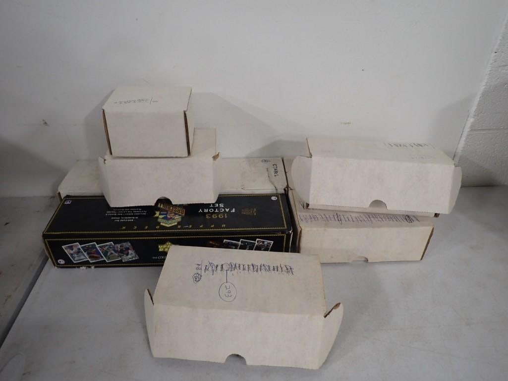 Large Lot of assorted Sports Cards - baseball, basketball, football (1 of 7)