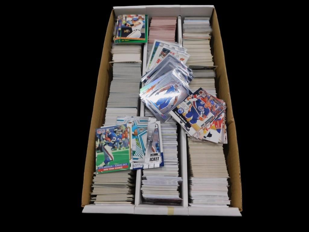 Lot of Sports Cards incl Football Cards, Baseball Cards, etc (1 of 6)