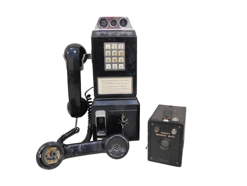 Vintage Lot incl Payphone and Target Brownie Six-20 Camera (1 of 8)