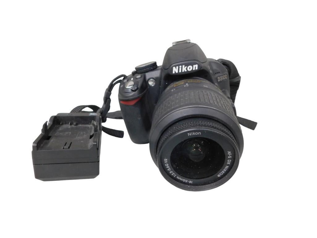 Nikon D3100 Camera with a Nikon DX AF-S Nikkor 18-55mm 1:3.5-5.6G Lens (1 of 7)