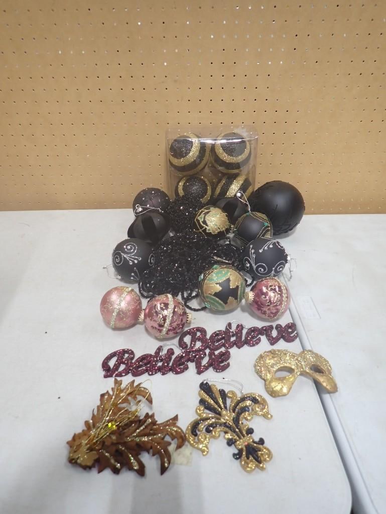 Lot of assorted Christmas Ornaments, Decor, etc. (1 of 6)