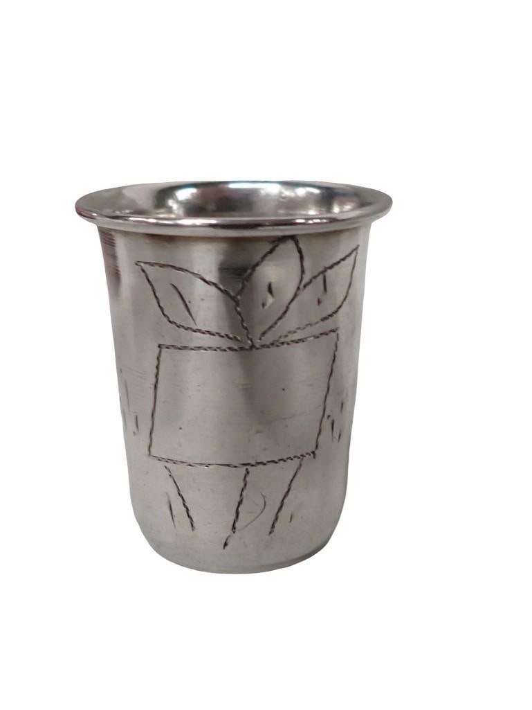 Continental .833 Silver Cup Height: 1.5" Weight: .30 ozt (1 of 6)
