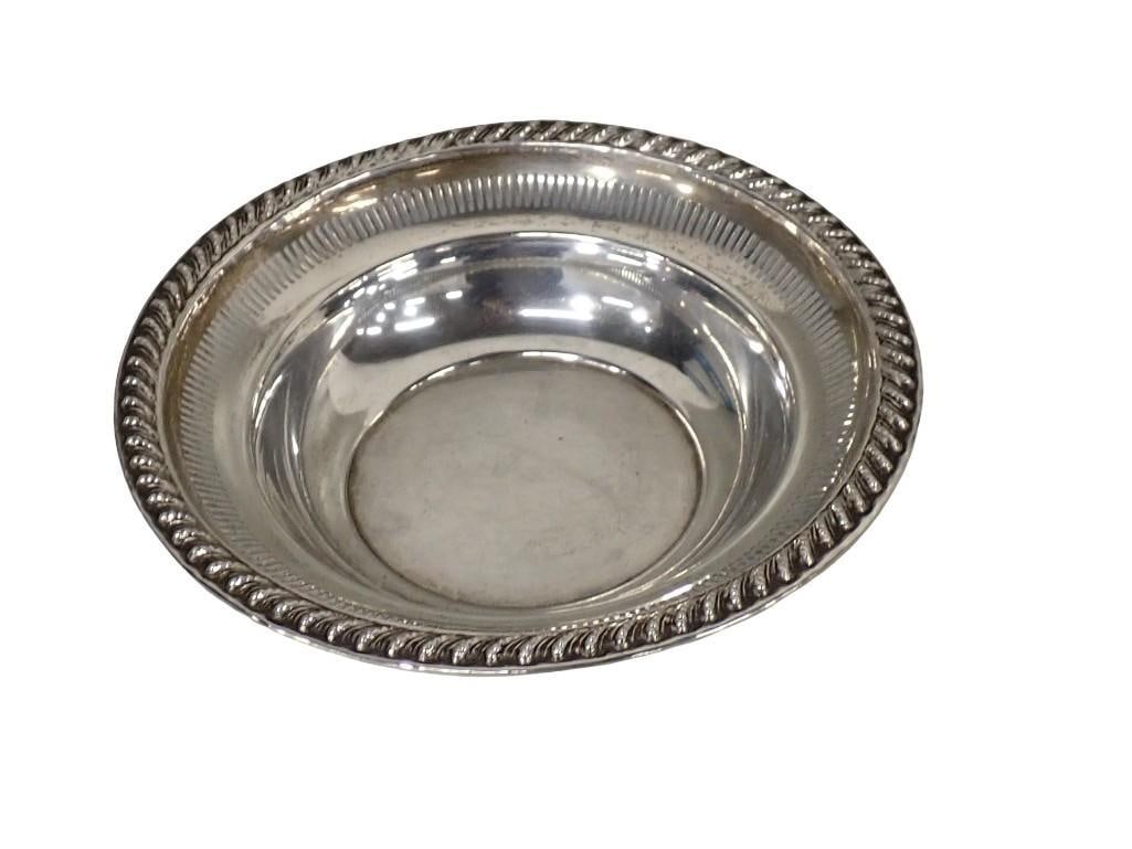 Rogers Sterling Silver Bowl. Round bowl with pierced band below a gadrooning border. Stamped "Rogers (1 of 8)