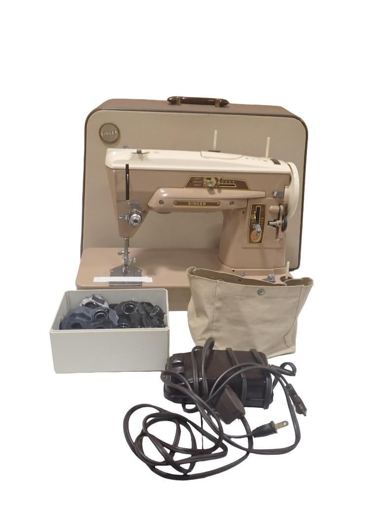 Singer 403A Slant O Matic Sewing Machine with Case Vintage (1 of 6)