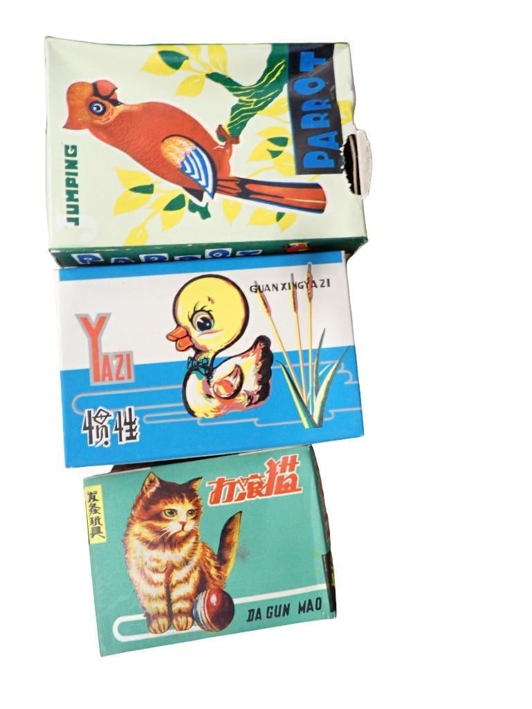 3 Vintage Wind Up Tin Toys NOS New Old Stock incl Cat, Parrot, Duck Tin Litho (1 of 4)