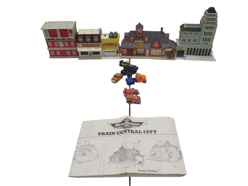 Micro Machines Galoob Building Lot and Vehicles (1 of 6)