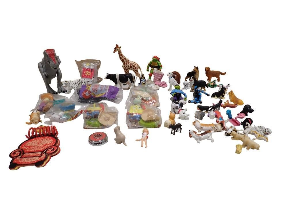 Lot of Small Toys incl Teenage Mutant Ninja Turtles TMNT, Plastic Animals, Plastic Dinosaur, Dogs, E (1 of 8)