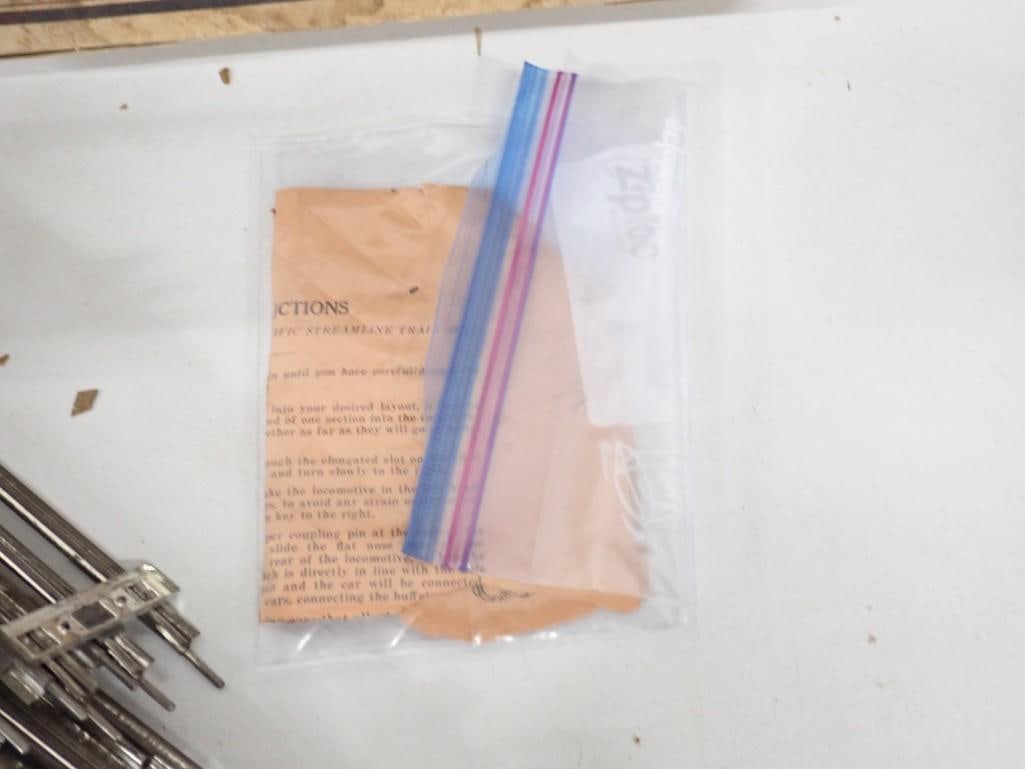 Vintage Marx Streamlined Train Set - 5