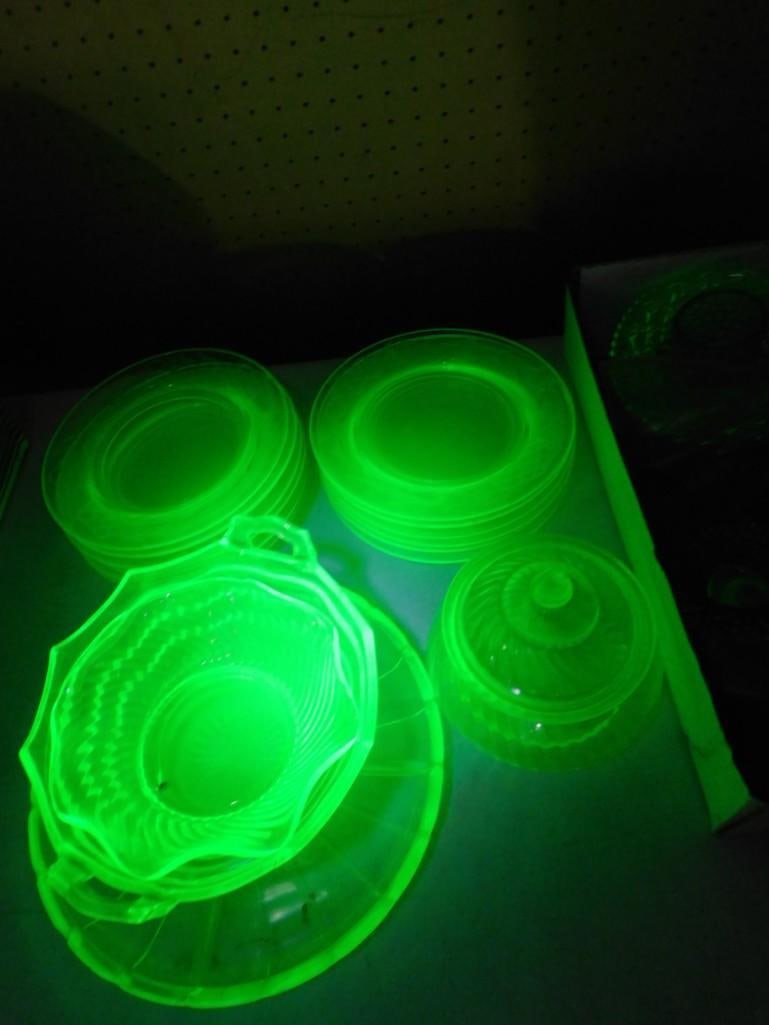 Glass Lot Mostly Uranium Glass Green Depression Glass incl Stemware, Plates, Bowls, Etc (1 of 7)