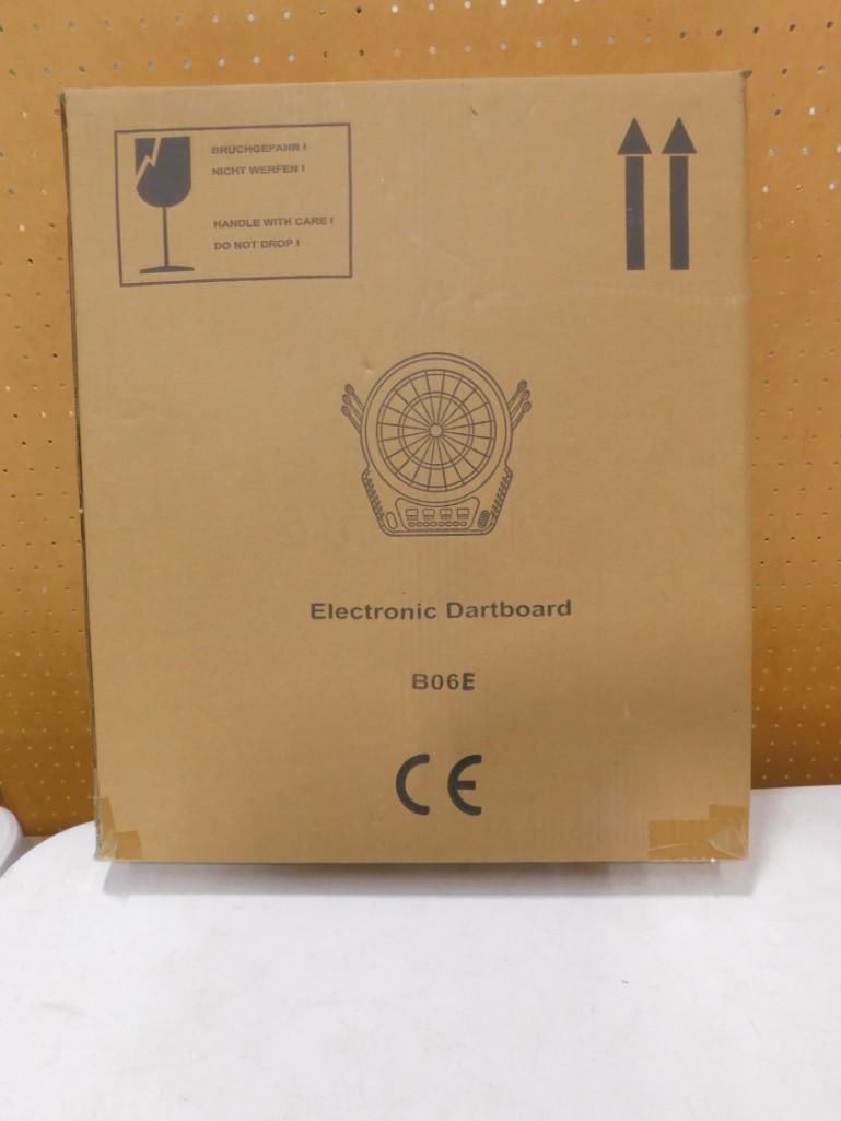 Electronic Dartboard New in Box (1 of 5)