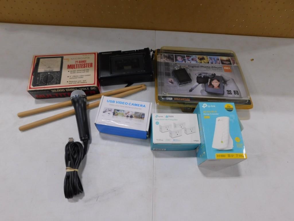 Electronics Lot including Multitester, Digital Photo Album, USB Video Camera, Wi-Fi Range Extender, (1 of 6)