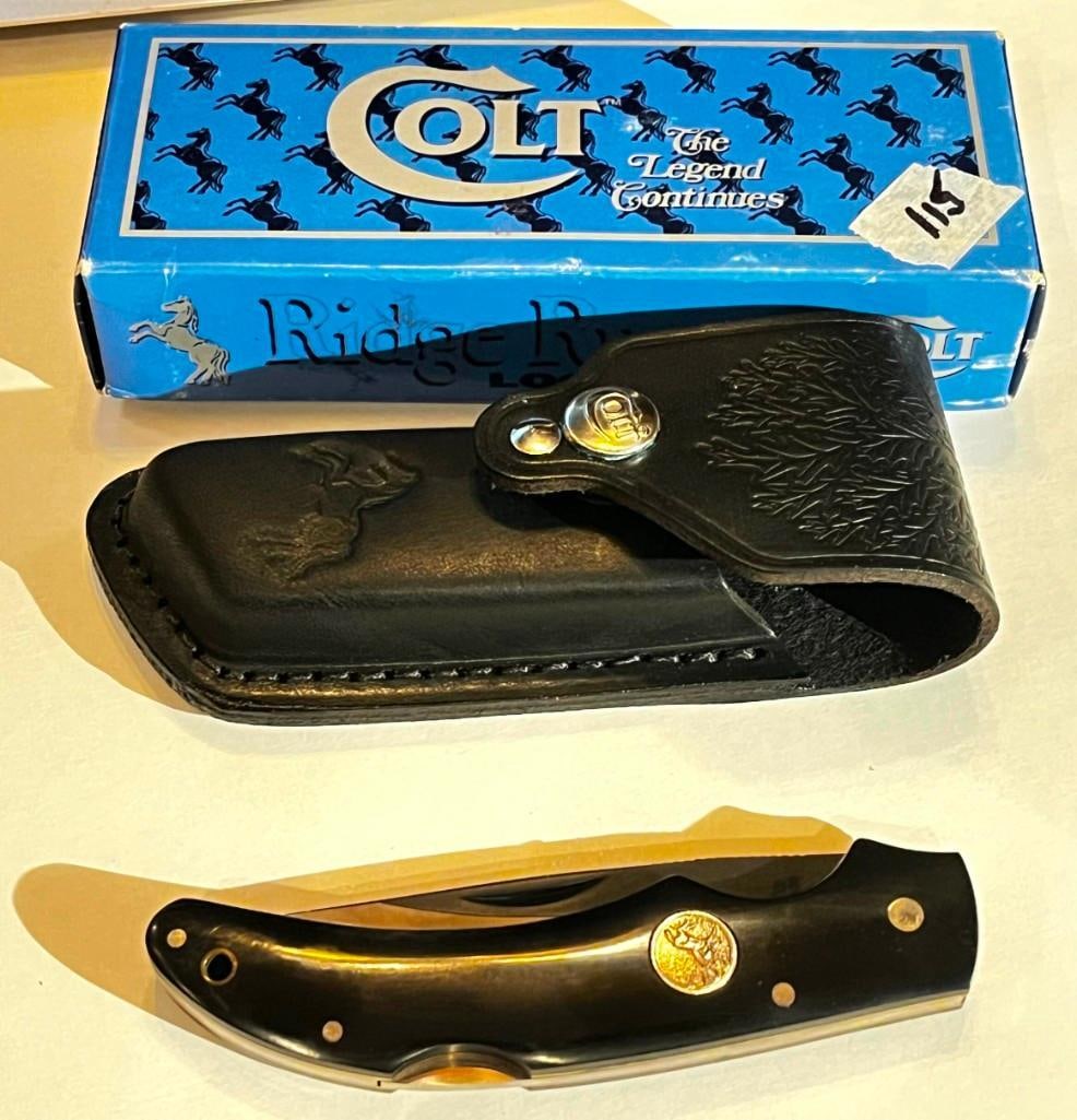 Colt CT16-B Ridge Runner Lockback Pocket Knife with Leather Case (1 of 7)