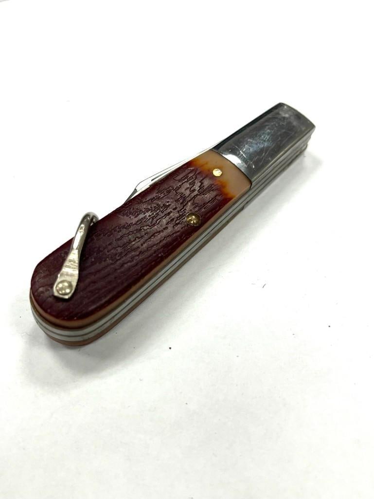 Bulldog Brand Single Lock Blade Pocket Knife with Stag Handle Solingen Germany: Bulldog brand single lock blade pocket knife with stag handle Solingen Germany - unused condition, 2.5" blade All pictures are considered part of the description and should be examined caref