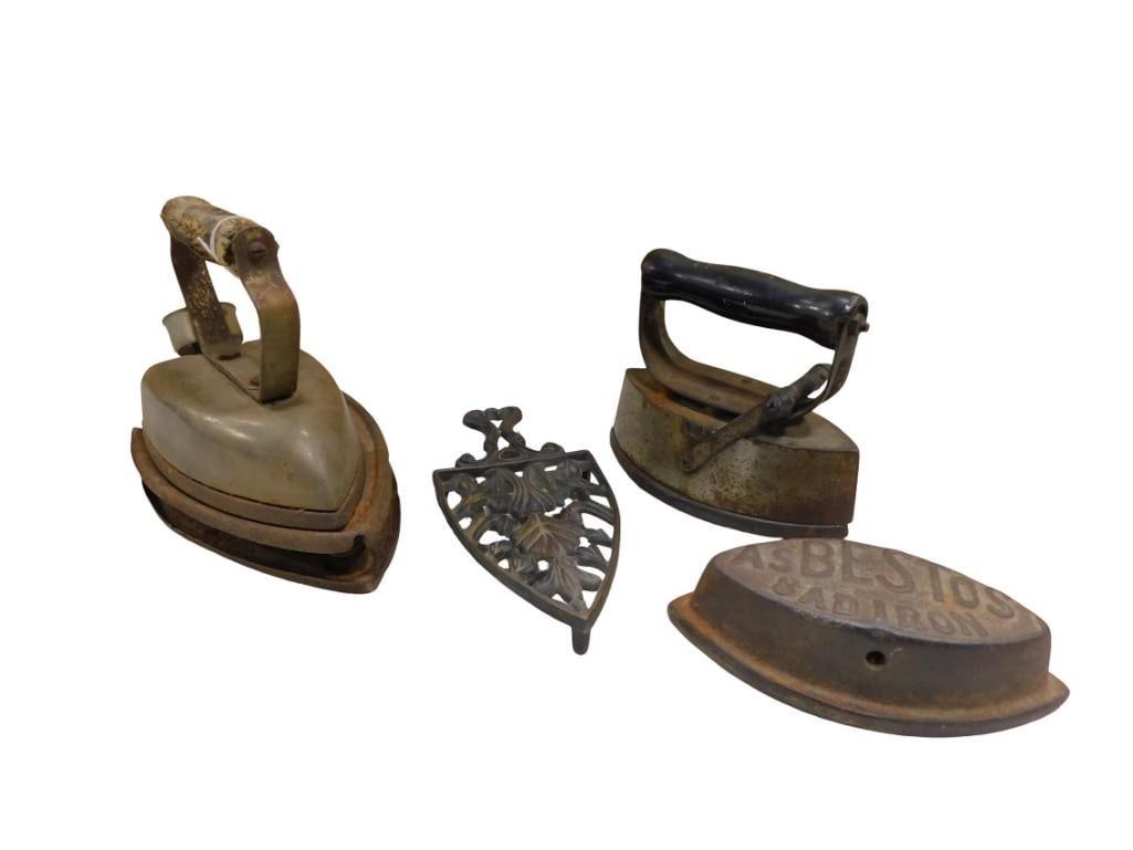 Vintage Irons and Iron Stands (1 of 8)