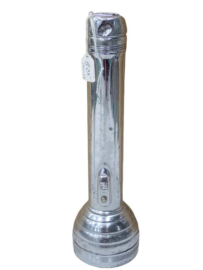Vintage Winchester Olin Flashlight (1 of 6)
