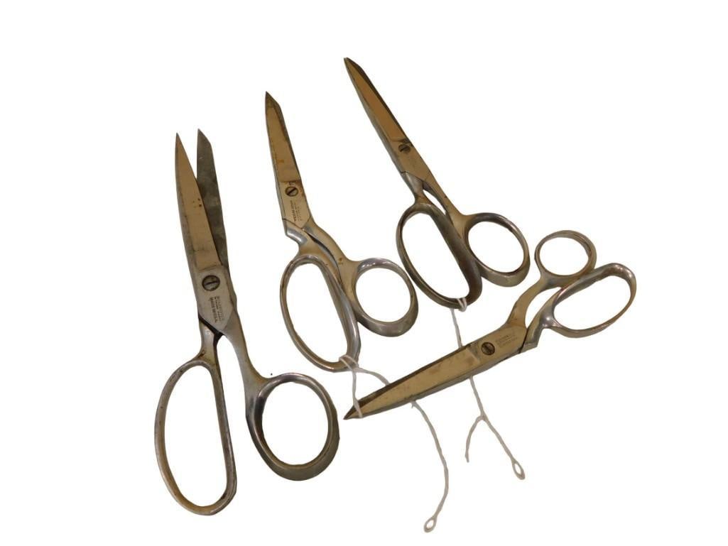 4 Pr of Vintage Scissors incl Winchester (1 of 4)