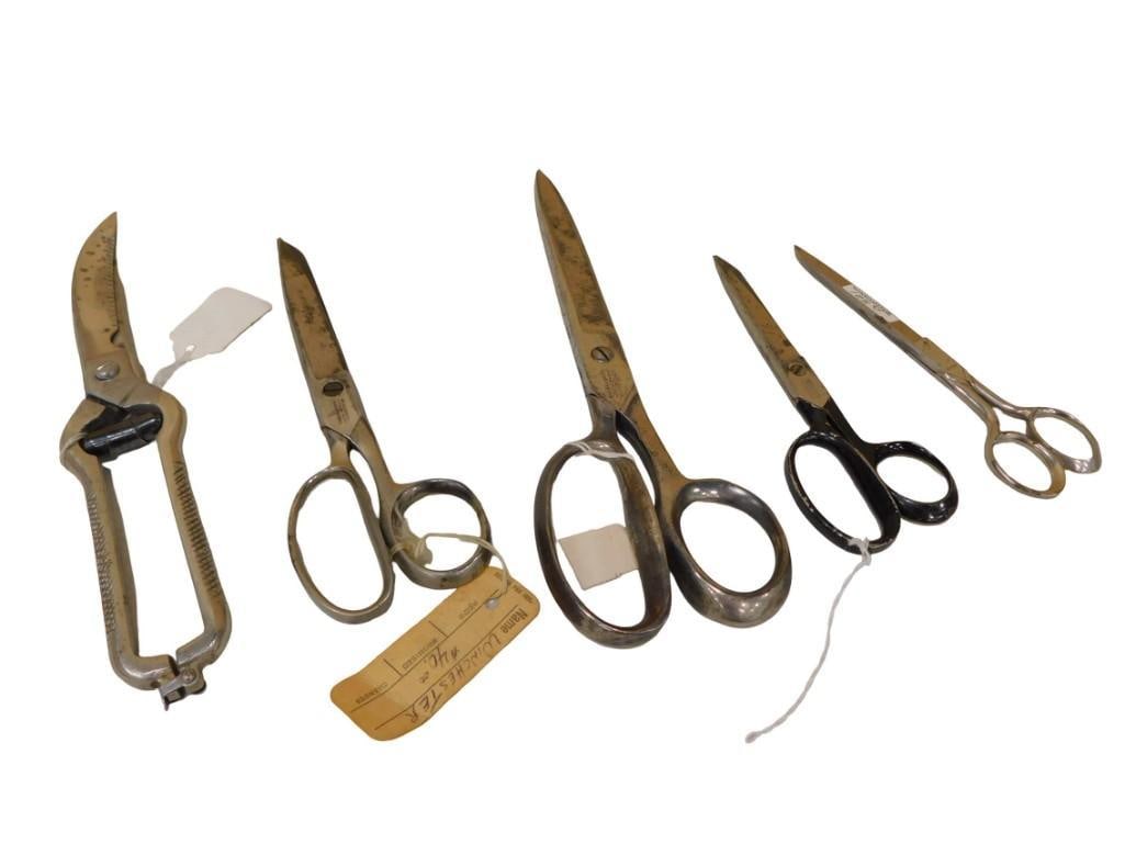 5 Pr of Vintage Scissors incl Winchester Scissors (1 of 4)