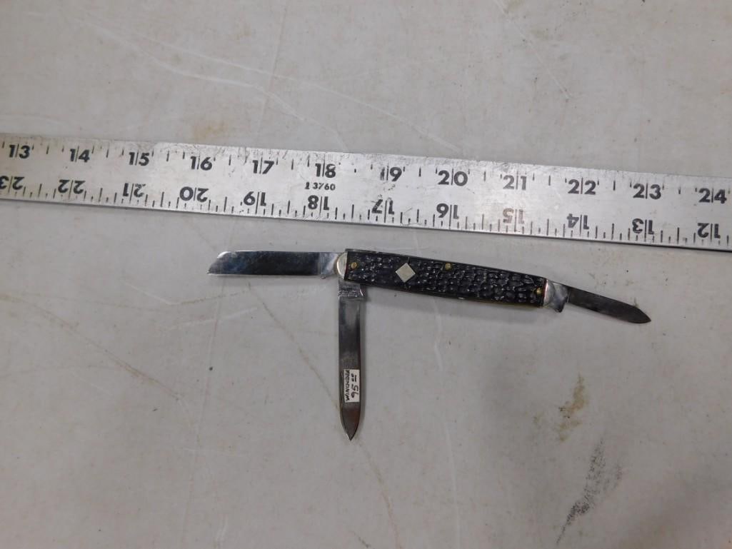 Small Winchester 2 Blade Pocket Knife Appears Unused (1 of 5)