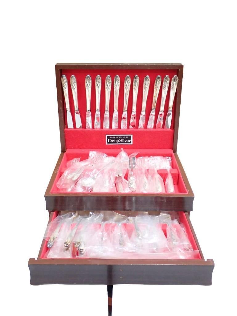 International Deep Silver Plated Flatware Set with Wood Box (1 of 8)