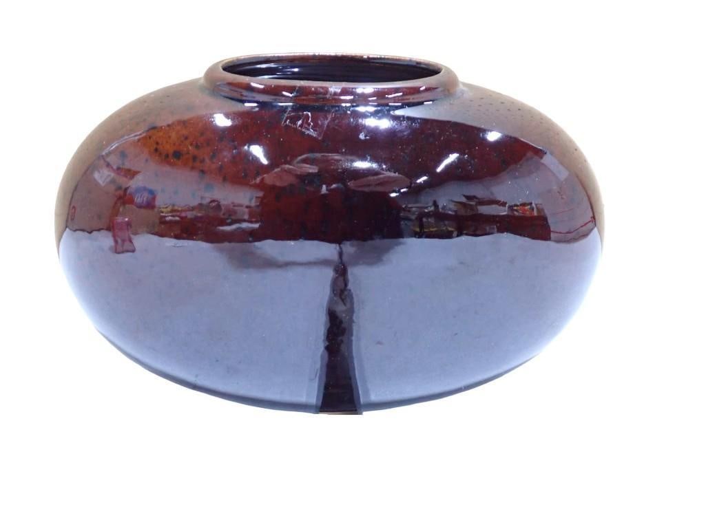 Brown Pottery Oval Vase (1 of 6)