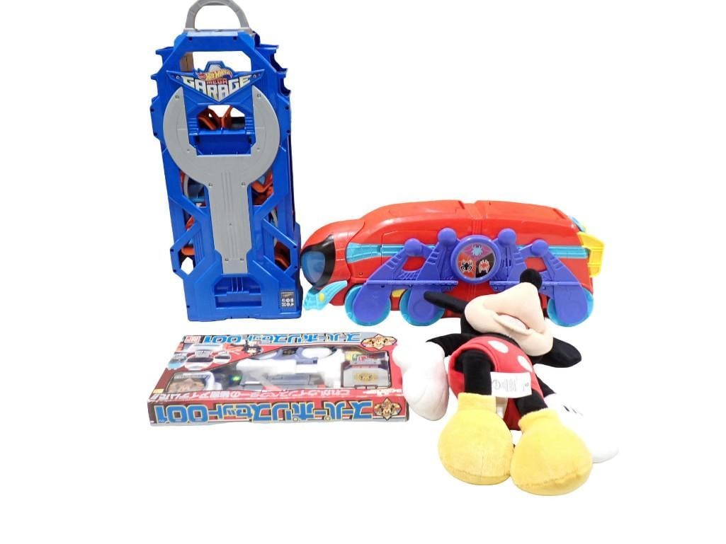 Toy Lot including Hot Wheels Mega Garage Playset, Plush Mickey Mouse, Spider Man Crawl-R, Bandai: Toy Lot including Hot Wheels Mega Garage Playset, Plush Mickey Mouse, Spider Man Crawl-R, Bandai Japanese Winspector Police 001 Play set All pictures are considered part of the description and should