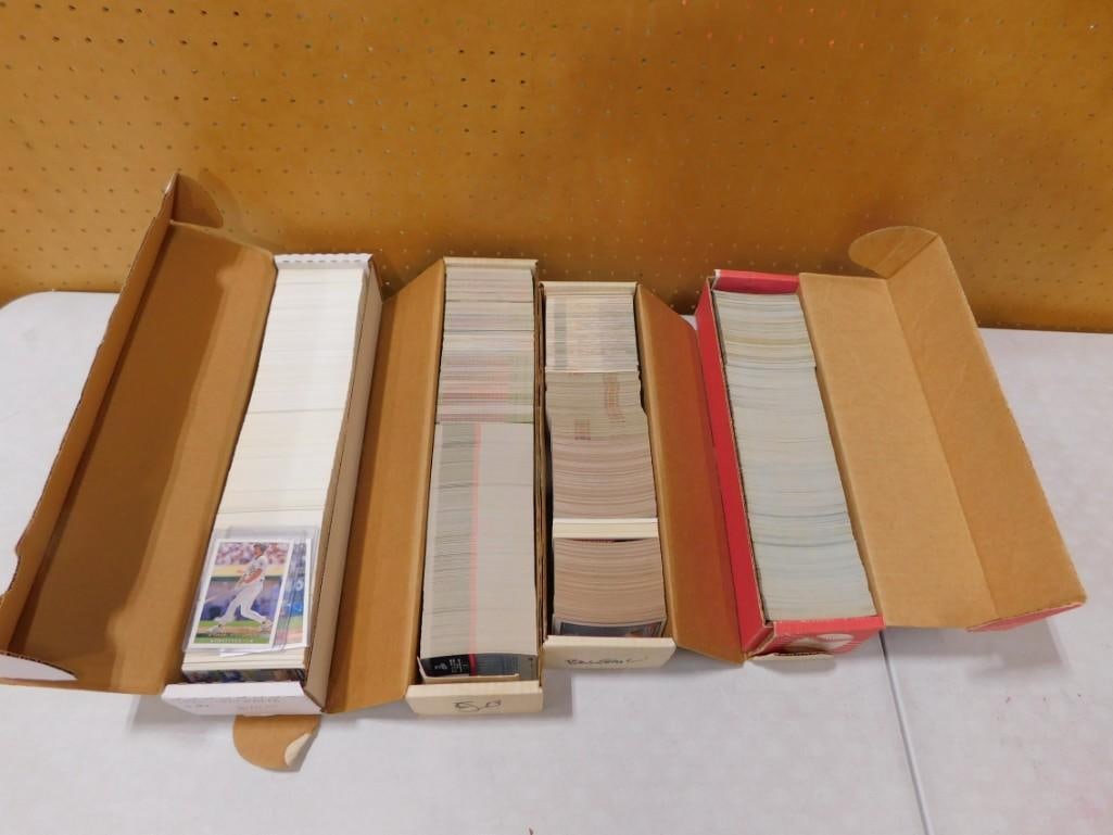 Lot of Sports Cards incl Baseball Cards (1 of 8)