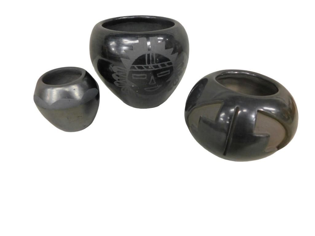 3 Signed Santa Clara Pottery Pieces (1 of 4)