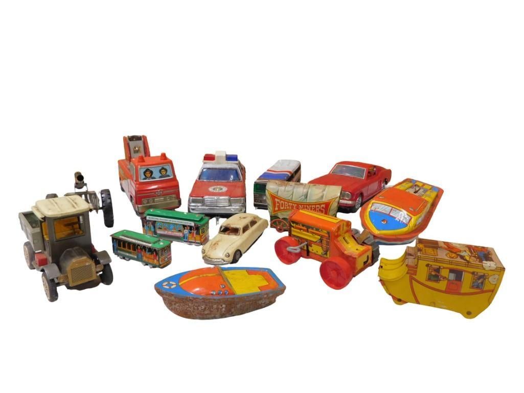 Vintage Toys incl Tin Toys, Etc (1 of 11)