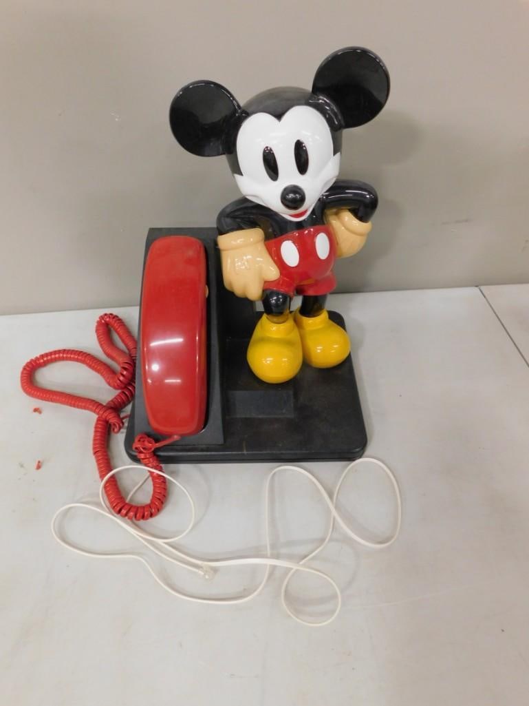 Disney Mickey Mouse Touch Tone Phone Push Button Telephone: Disney Mickey Mouse Touch Tone Phone Push Button Telephone Condition: untested All pictures are considered part of the description and should be examined carefully by bidders. Live Aucti