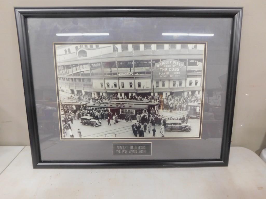 Framed Wrigley Field 1935 World Series Host Print: Framed Wrigley Field 1935 World Series Host Print All pictures are considered part of the description and should be examined carefully by bidders. Live Auctioneers is now offering Live Shipping throug