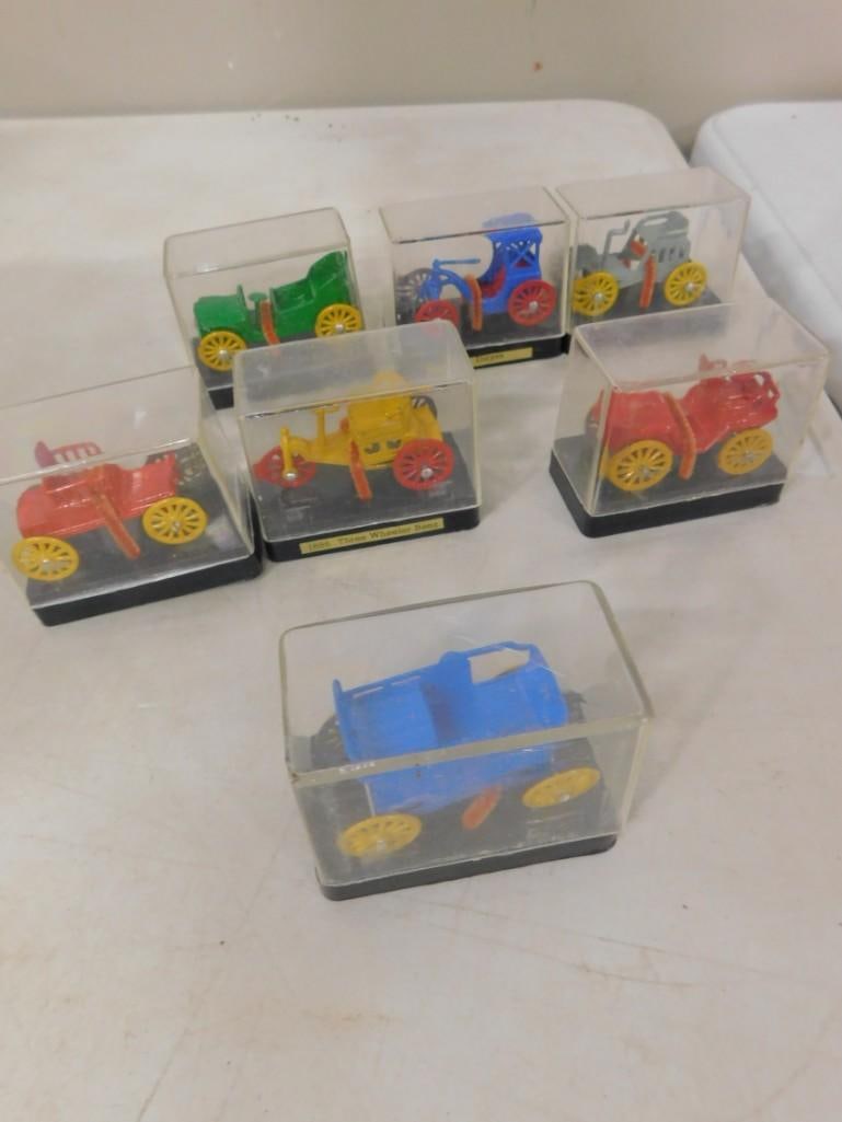 Lot of 7 Miniature Die-Cast Old Timey Cars (1 of 5)