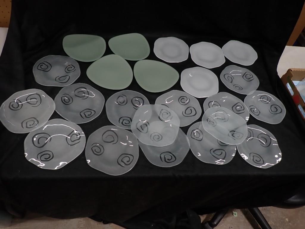 Large Lot of Dessert Plates incl Frosted Glass with a Spiral Design, Green Triangular, Etc: Large Lot of Dessert Plates incl Frosted Glass with a Spiral Design, Green Triangular, Etc All pictures are considered part of the description and should be examined carefully by bidders. Live Aucti