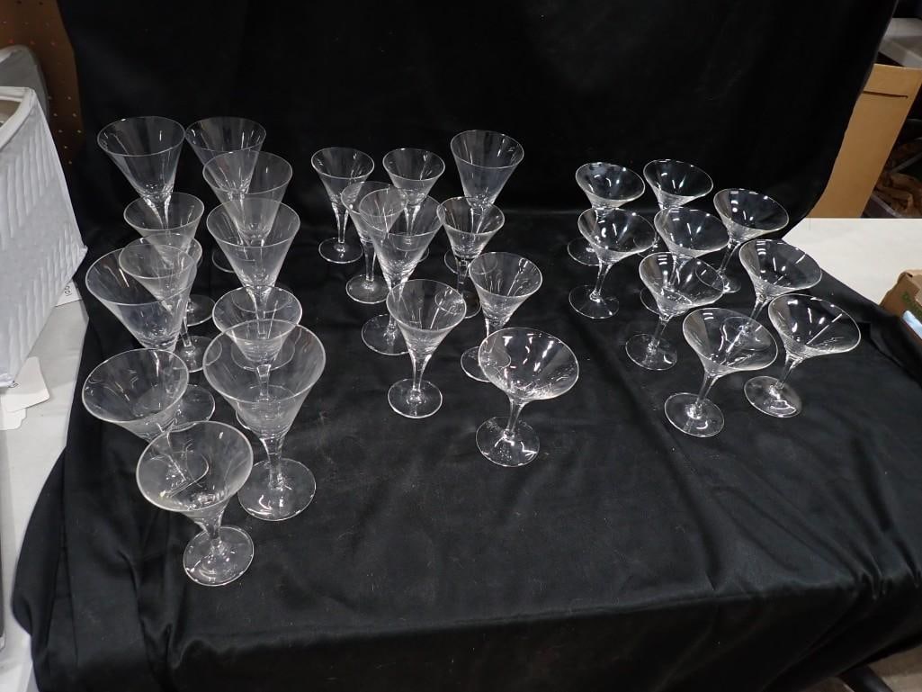 28 Stemware Cocktail Glasses or Bar Glasses incl Martini Glasses, Etc. Asst Sizes (1 of 12)
