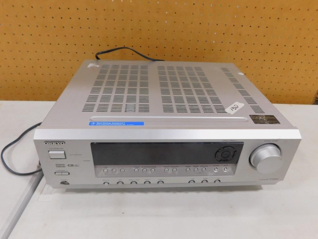 Onkyo Stereo AV Receiver Model TX-SR304 (1 of 4)