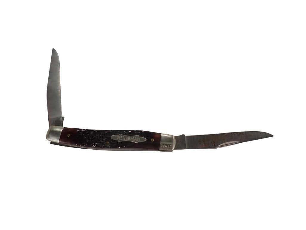 Schrade 2 Blade Fisherman's Knife: Schrade 2 Blade Fisherman's Knife All pictures are considered part of the description and should be examined carefully by bidders. Live Auctioneers is now offering Live Shipping through them. Th