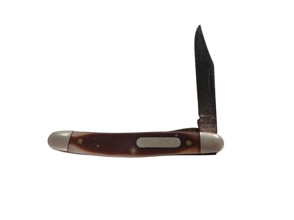 Schrade Old Timer Small Single Blade Pocket Knife: Schrade Old Timer Small Single Blade Pocket Knife All pictures are considered part of the description and should be examined carefully by bidders. Live Auctioneers is now offering Live Shipping thro