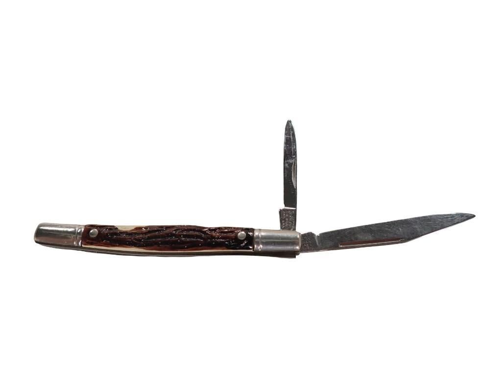 Colonial 2 Blade Toothpick Knife: Colonial 2 Blade Toothpick Knife All pictures are considered part of the description and should be examined carefully by bidders. Live Auctioneers is now offering Live Shipping through them. This is