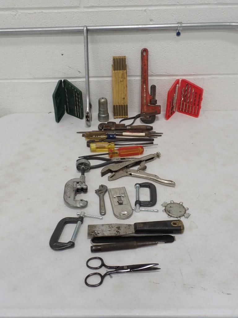 Lot of Tools (1 of 7)