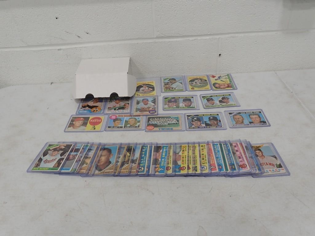 Lot of Vintage Baseball Cards - Including 1960's: Lot of Vintage Baseball Cards - Including 1960's All pictures are considered part of the description and should be examined carefully by bidders. Live Auctioneers is now offering Live Shipping thr