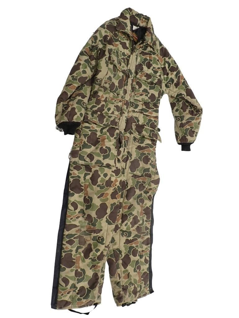 Walls Blizzard-Pruf Camouflage Insulated Coveralls - Size XL X-Tall: Walls Blizzard-Pruf Camouflage Insulated Coveralls - Size XL X-Tall Winter is right around the corner! All pictures are considered part of the description and should be examined carefully by bidders. 