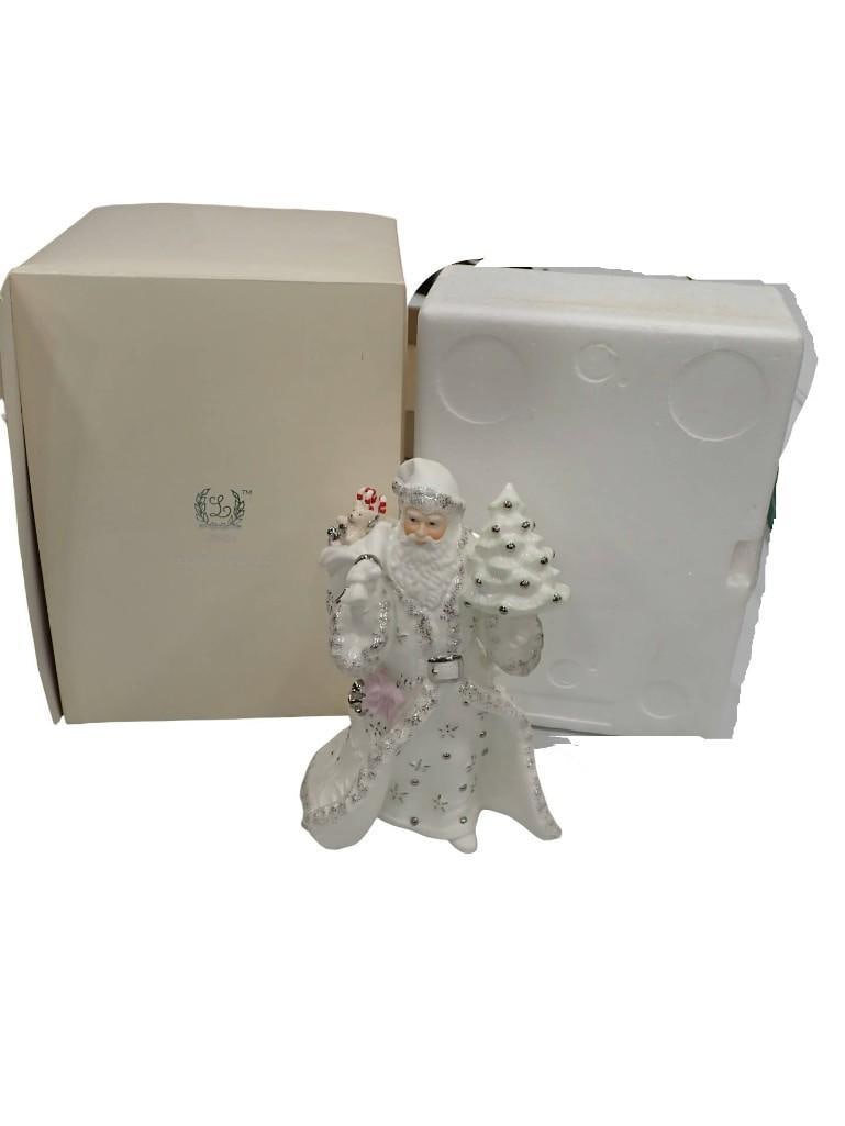 Lenox Kris Kringle's Visit Porcelain Christmas Santa Claus with Box: Lenox Kris Kringle's Visit Porcelain Christmas Santa Claus with Box All pictures are considered part of the description and should be examined carefully by bidders. Live Auctioneers is now offerin