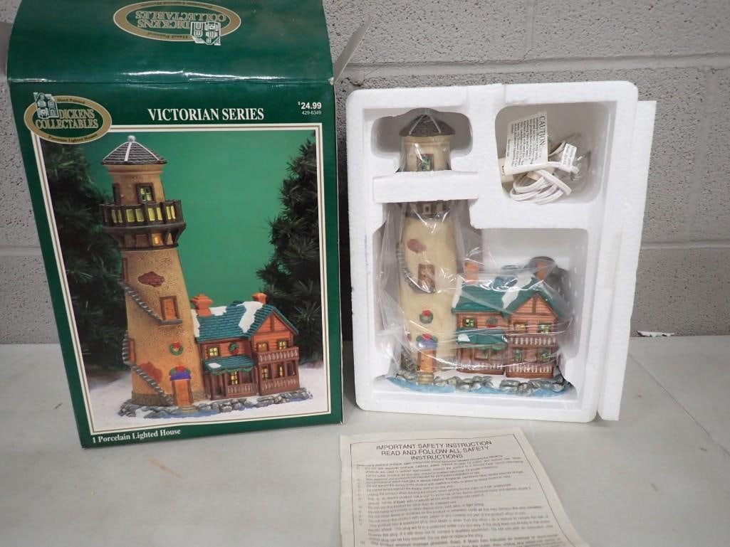 Dickens Collectables Victorian Series Christmas Village Lighthouse in Original Box: Dickens Collectables Victorian Series Christmas Village Lighthouse in Original Box All pictures are considered part of the description and should be examined carefully by bidders. Live Auctioneers is 