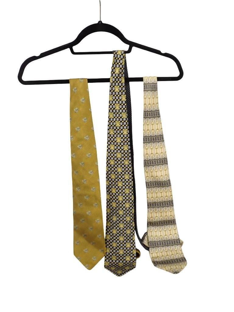 Gucci and Versace Ties (1 of 8)