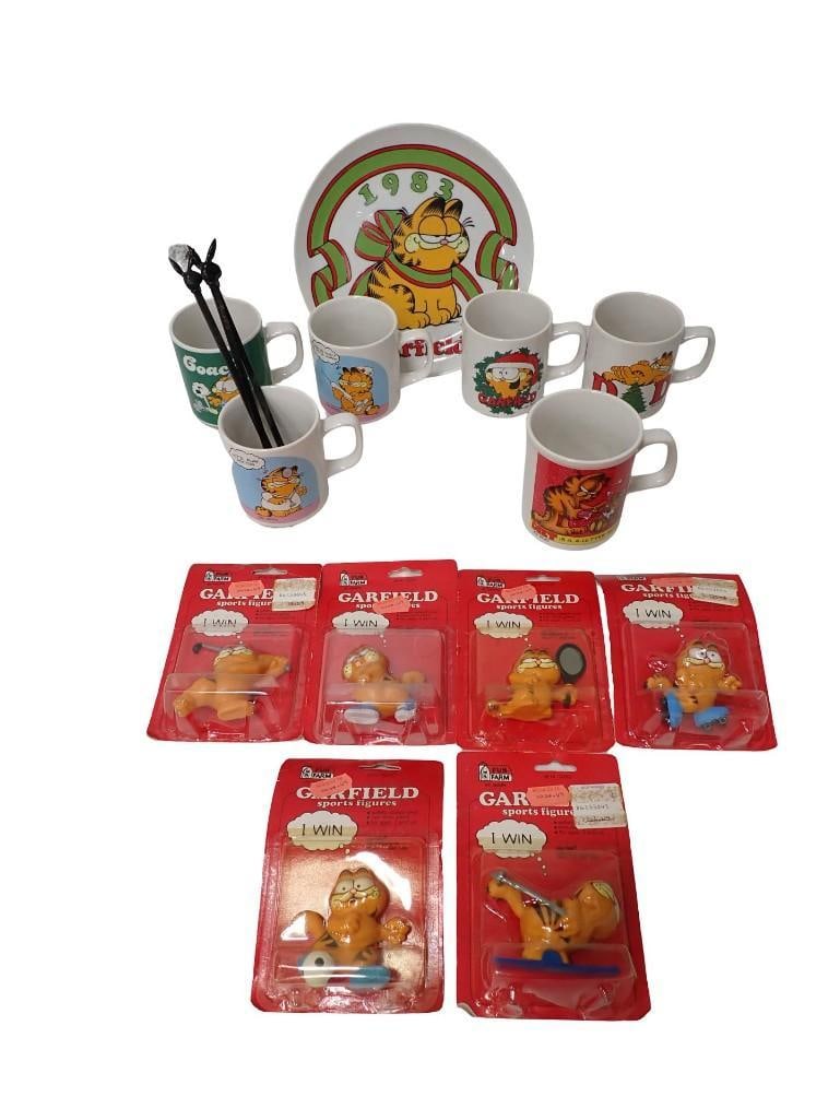 Garfield Lot incl Sealed in Package Vintage Figures, Enesco Mugs, Enesco Plate: Garfield Lot incl Sealed in Package Vintage Figures, Enesco Mugs, Enesco Plate All pictures are considered part of the description and should be examined carefully by bidders. Live Auctioneers is now 