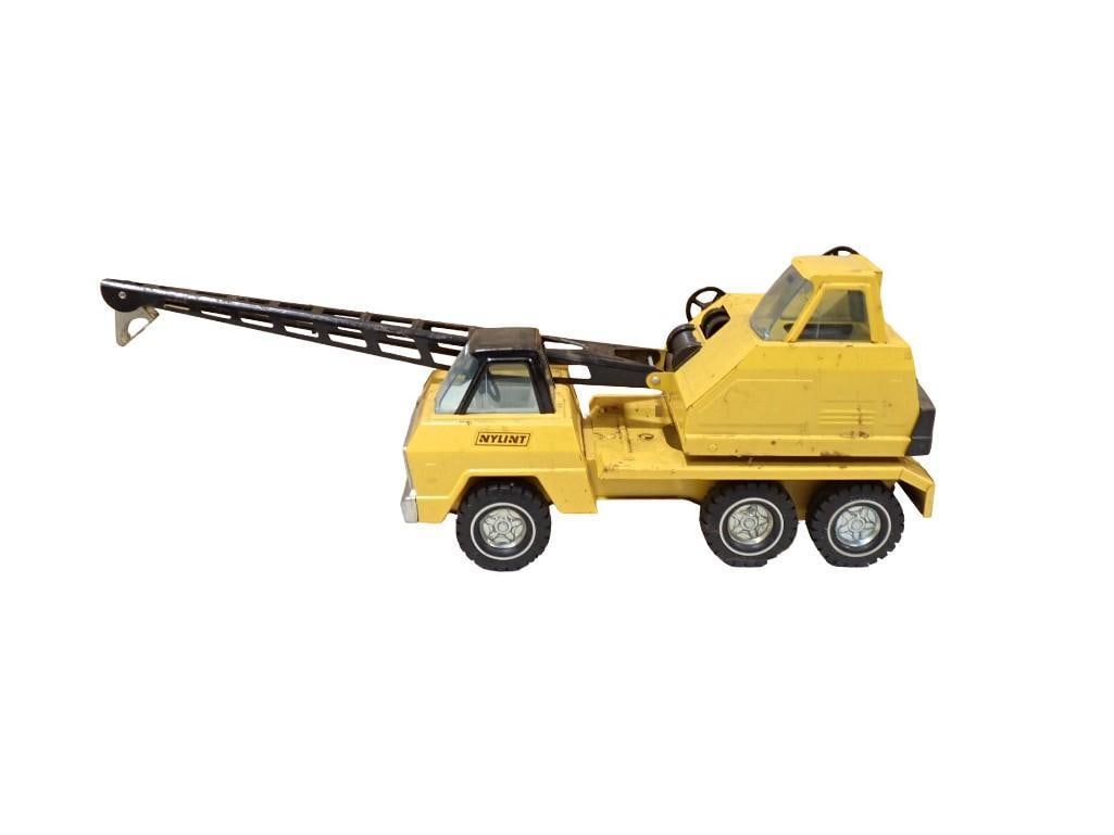 Vintage Nylint Pressed Steel Crane Truck Toy (1 of 6)