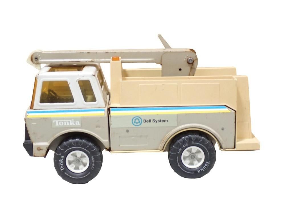 Vintage Tonka Bell System Utility Telephone Company Truck (1 of 7)
